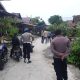 Personel Polsek Binongko Saat Melaksanakan Pengamanan Kampanye di Desa Oihu, Kecamatan Togo Binongko, Kabupaten Wakatobi
