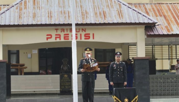 Wakapolda Sultra Pimpin Upacara Harkitnas ke-116, Sampaikan Amanat Menkominfo