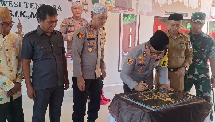 Kapolda Sultra Resmikan Masjid Miftahul Faizin Polres Konawe Utara, Sarana Mempererat Silaturahmi Antara Polri dan Masyarakat